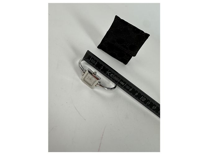 Orologio Bangle Vintage Gucci 1900L in Acciaio Inossidabile Argento - vista 4