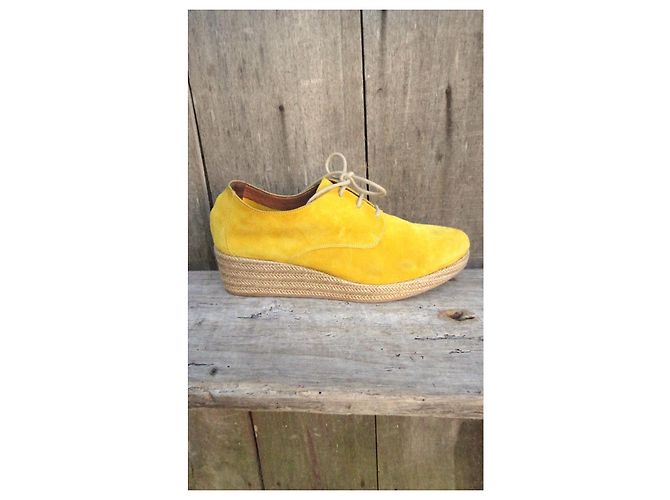 Derbies Sessun Bloom en daim jaune - vue 8