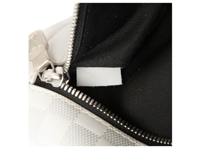Borsa a tracolla Louis Vuitton in pelle bianca Bianco - vista 6