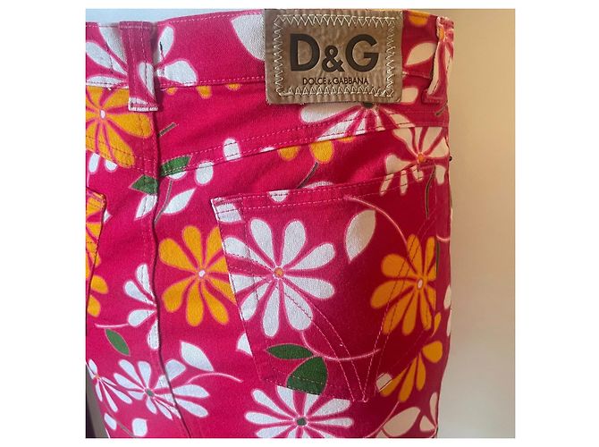Leckender roter DOLCE & GABBANA Rock mit Gänseblümchenmuster, neu Mehrfarben - Ansicht 7