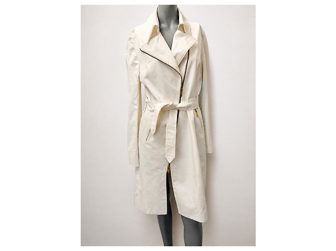 Carla G. Trench blanco Carla G con cinturón y cremalleras doradas Gold hardware - vista 15