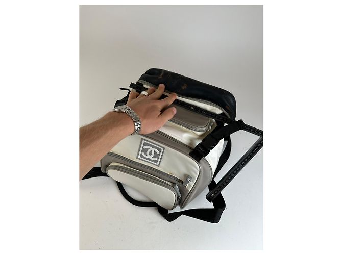 Mochila vintage CHANEL em nylon creme e preto Bege - vista 11