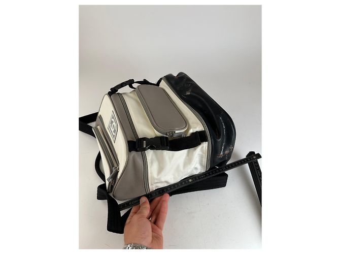 Mochila vintage CHANEL em nylon creme e preto Bege - vista 12