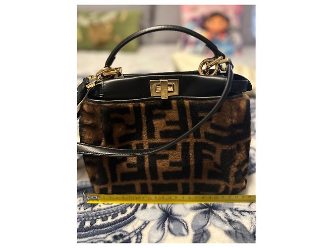 Borsa Fendi Peekaboo Iconic Mini Shearling FF Zucca Nero Arancione - vista 5