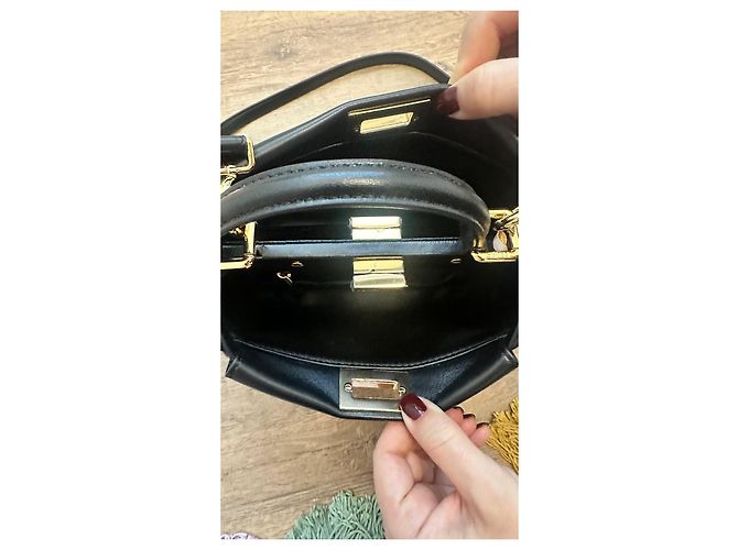 Borsa Fendi Peekaboo Iconic Mini Shearling FF Zucca Nero Arancione - vista 6