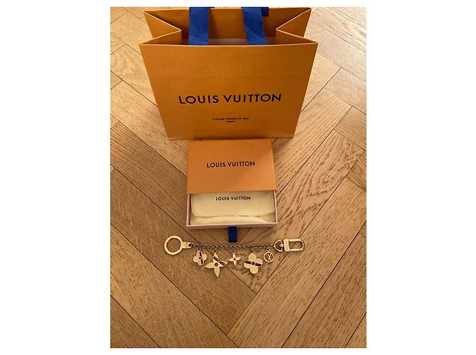 Louis Vuitton Charm per borsa a catena Fiore di Monogramma Rosa Beige D'oro Marrone chiaro - vista 5