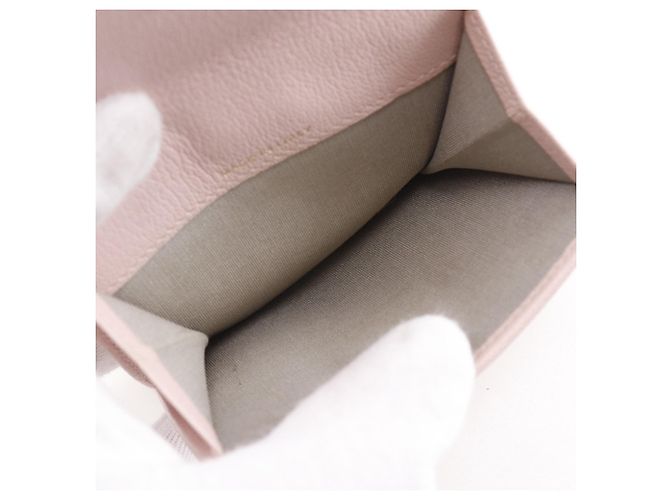 Cartera bi-fold Camelia de Chanel en cuero rosa - vista 6