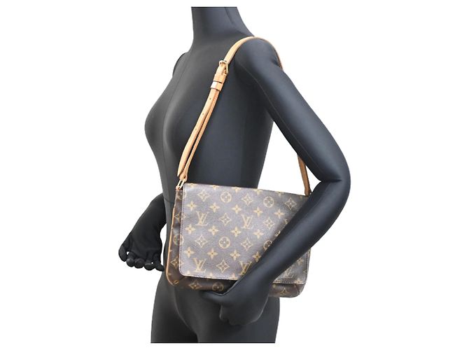 Borsa a Spalla Musette Tango Louis Vuitton - vista 9