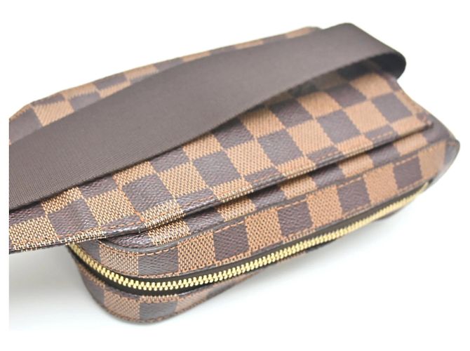 Geronimos Umhängetasche von Louis Vuitton Braun - Ansicht 4