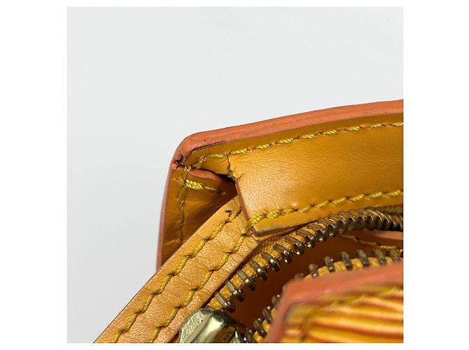 Saint Jacques Einkaufstasche aus Epi-Leder von Louis Vuitton Gelb - Ansicht 7