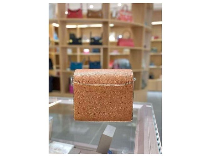 Borsa Hermès Roulis 19 in pelle di sella marrone dorato - vista 2
