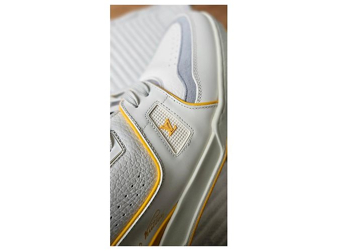 Louis Vuitton Sneaker LV Trainer Bianco Grigio Giallo - vista 6
