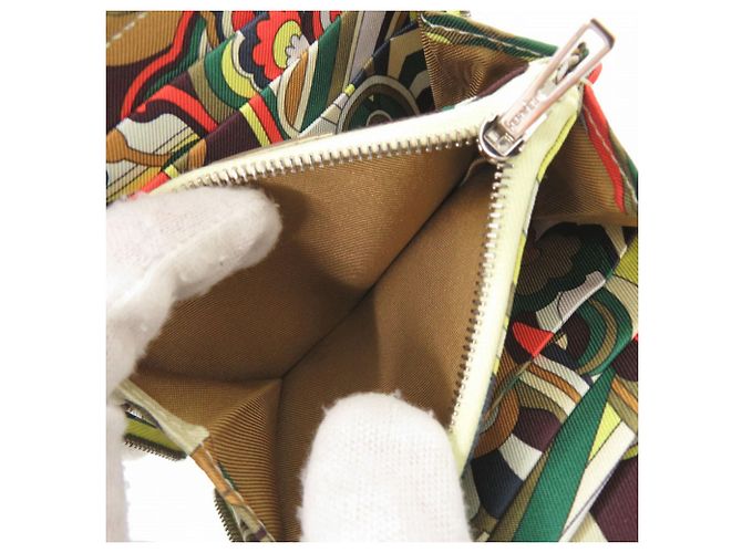 Portamonete in seta Azap di Hermès in beige - vista 6