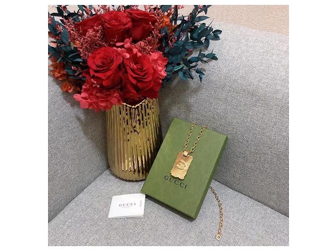 Gucci Collana Lunga Lava in Lega di Bronzo Dorata D'oro - vista 2