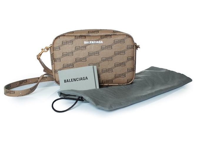 Camera Borsa a tracolla con monogramma BB di Balenciaga in beige Marrone - vista 3