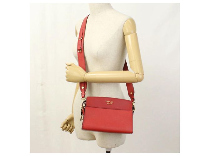 Saffiano Borsa a spalla in pelle rossa Prada Rosso - vista 9