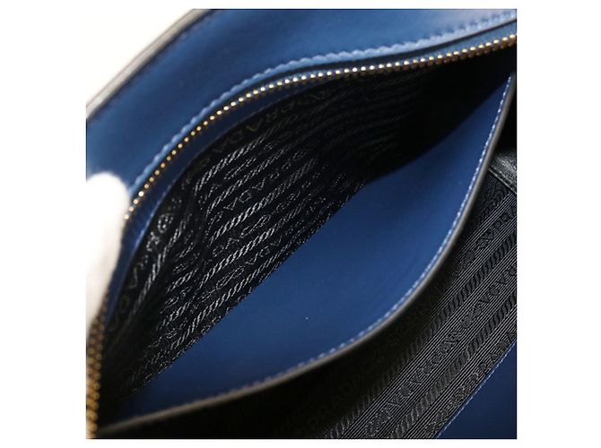 Borsa a tracolla in pelle Saffiano Prada Blu navy - vista 4