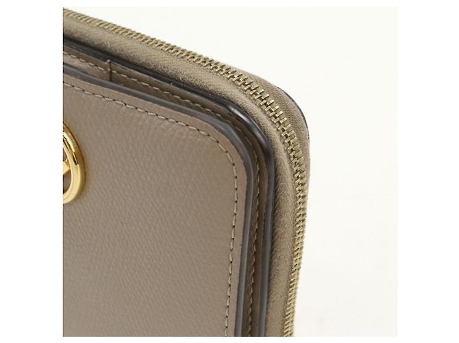 Fendi Bi-Fold Geldbörse in Beige - Ansicht 7