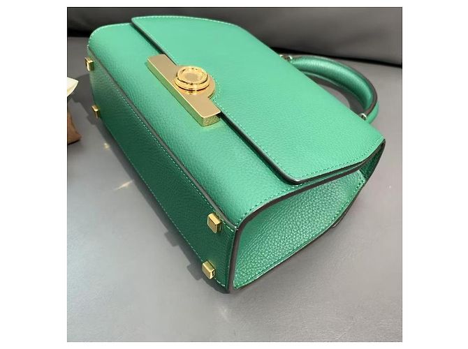 Borsa a tracolla Moynat Moynane BB Pelle Litchi Verde Smeraldo - vista 4