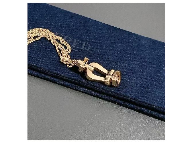 Bracciale Fred in Oro Rosa e Diamanti con Chiusura a Cavallo D'oro - vista 7