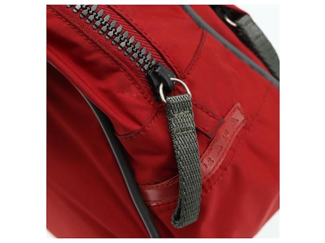 PRADA Borsa sportiva in nylon rossa argento Auth 176633A Rosso - vista 10