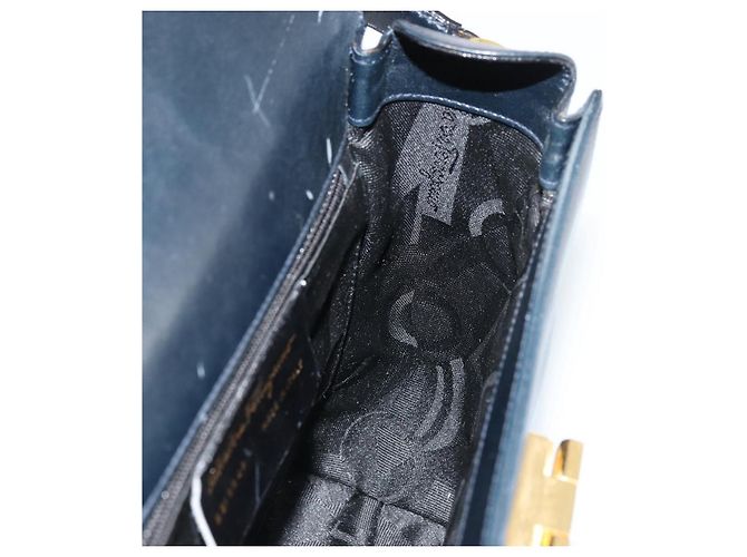 Borsa a Spalla Gancini in Pelle Salvatore Ferragamo Blu Navy Oro Auth ka4141 D'oro - vista 18