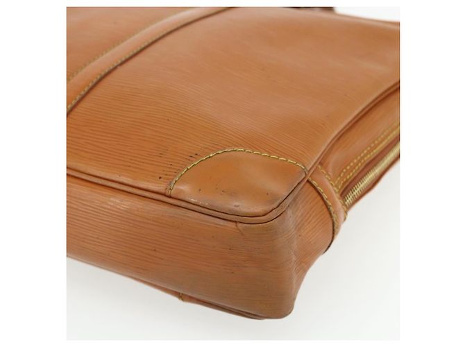 LOUIS VUITTON Borsa Porta Documenti da Viaggio Epi Zipangu Oro M54478 LV Auth bs34716 - vista 14