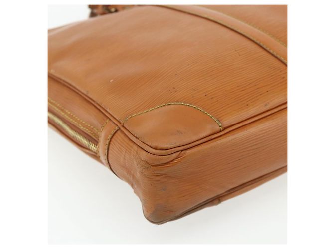LOUIS VUITTON Borsa Porta Documenti da Viaggio Epi Zipangu Oro M54478 LV Auth bs34716 - vista 15