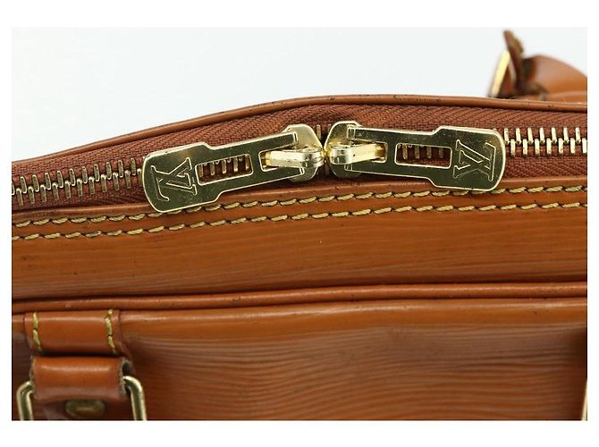 LOUIS VUITTON Borsa Porta Documenti da Viaggio Epi Zipangu Oro M54478 LV Auth bs34716 - vista 18
