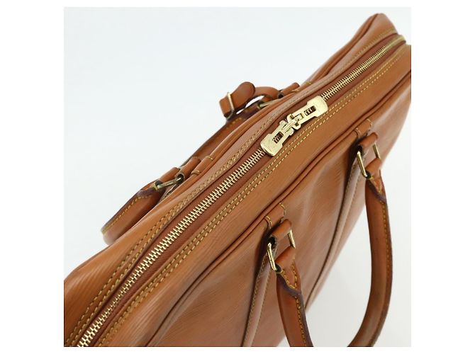 LOUIS VUITTON Borsa Porta Documenti da Viaggio Epi Zipangu Oro M54478 LV Auth bs34716 - vista 6