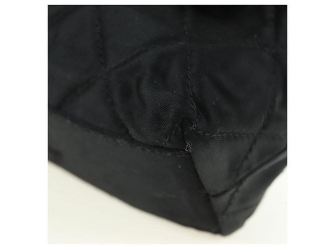 CHANEL Borsa a Spalla Matelassé Catena Satin Nero Oro CC Auth 168914V D'oro - vista 17
