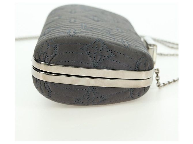 LOUIS VUITTON Clutch Minodiere Motard Monogram Grigio M95802 LV Auth 175928V Marrone - vista 4