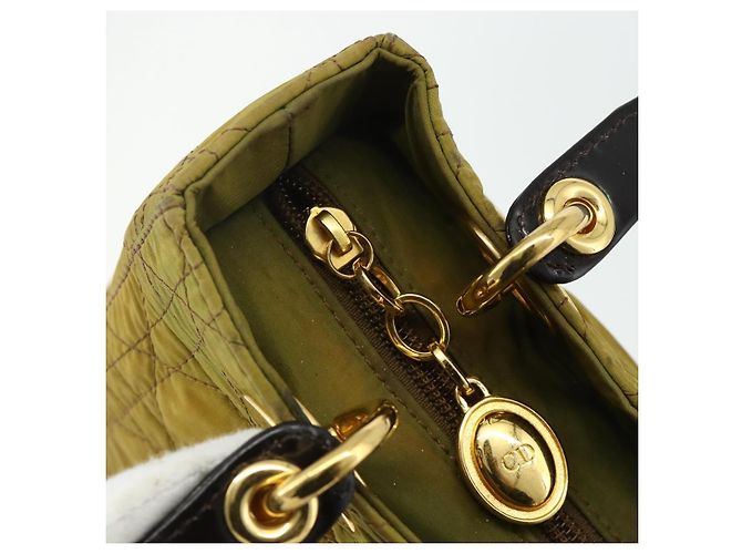 Christian Dior Borsa Lady Dior Canage in nylon verde e oro Auth BA12259 D'oro - vista 17