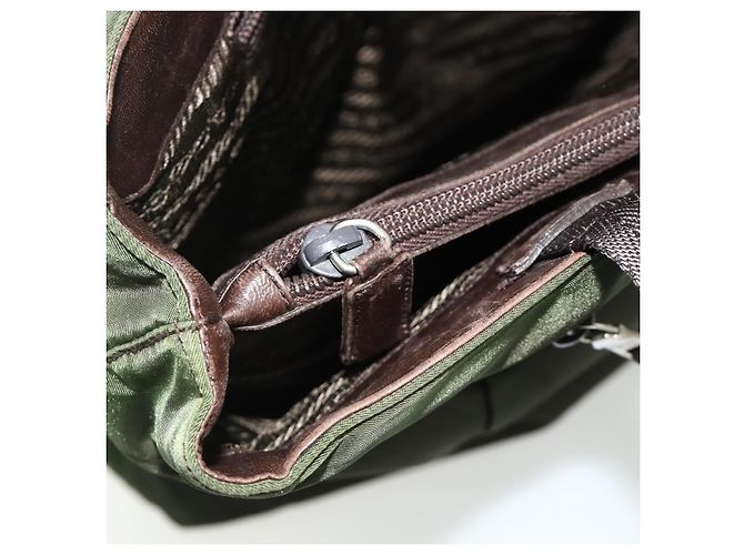 Bolsa Tote PRADA em nylon caqui prata autêntica bs34647 - vista 24