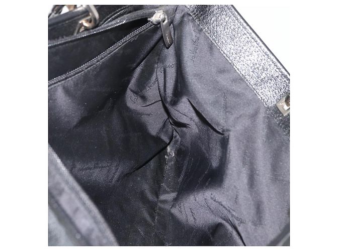 Salvatore Ferragamo Borsa Tote Gancini in Nylon Nero Argento Auth 176841A - vista 20