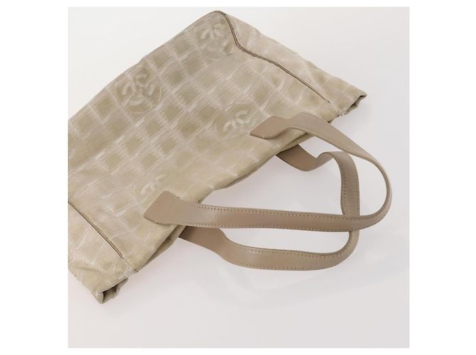 CHANEL Nuova linea di viaggio Borsa tote in nylon 2 pezzi Beige CC Auth ti3895 - vista 13