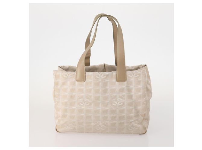CHANEL Nuova linea di viaggio Borsa tote in nylon 2 pezzi Beige CC Auth ti3895 - vista 3