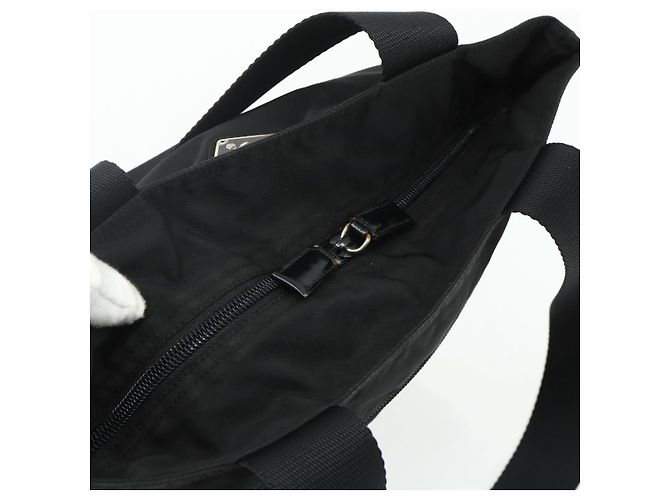 Prada Tote Bag aus schwarzem Nylon mit Silber authentisch ka4054 - Ansicht 6