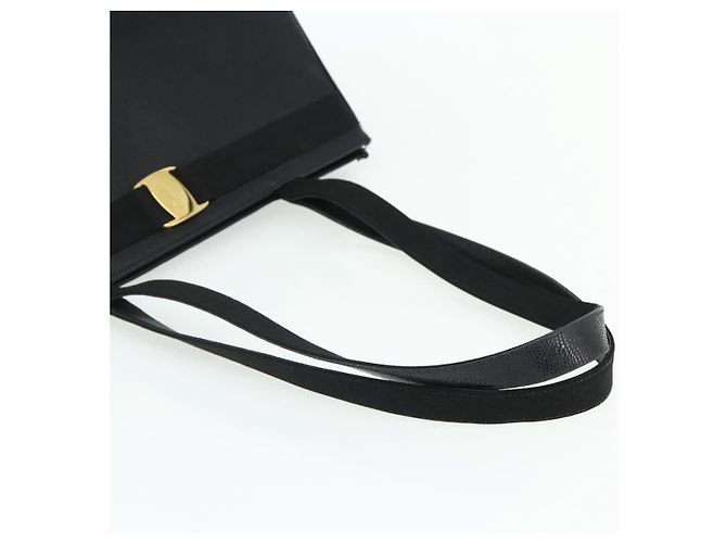 Bolsa Tote Vala em couro preto e dourado Salvatore Ferragamo Auth ka4098 - vista 7