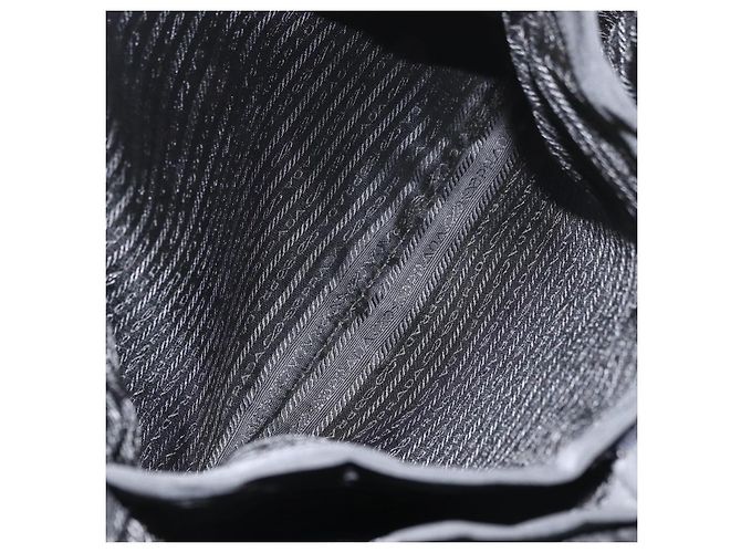 Prada Tote Bag aus schwarzem Nylon mit silberner Authentizität ep14354A - Ansicht 20