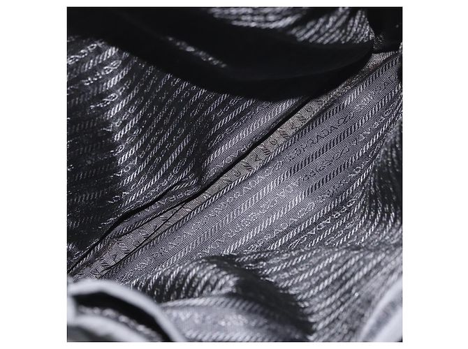 Prada Tote Bag aus schwarzem Nylon mit silberner Authentizität ep14354A - Ansicht 25