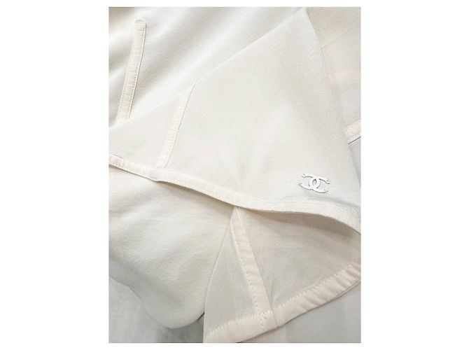 Blusa in seta bianca Chanel a maniche lunghe Taglia 38 Usata - vista 3
