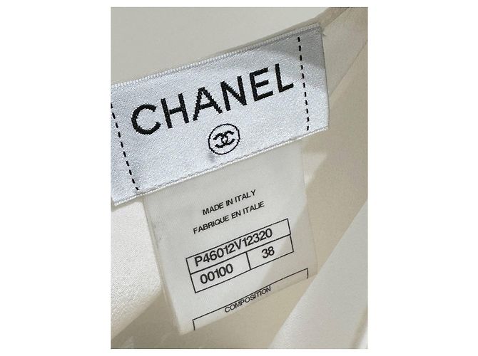 Blusa in seta bianca Chanel a maniche lunghe Taglia 38 Usata - vista 5