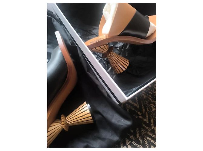 Sandali Givenchy in pelle marrone e nero - vista 8