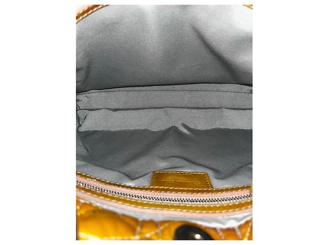 Christian Dior Borsa Lady Dior Media Pelle di Agnello Gialla Cannage Giallo - vista 10