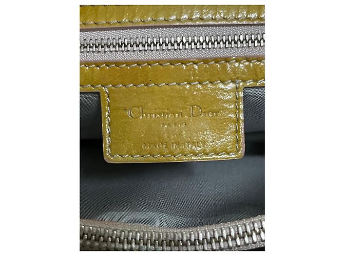 Christian Dior Borsa Lady Dior Media Pelle di Agnello Gialla Cannage Giallo - vista 13