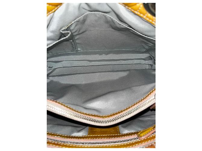 Christian Dior Borsa Lady Dior Media Pelle di Agnello Gialla Cannage Giallo - vista 9