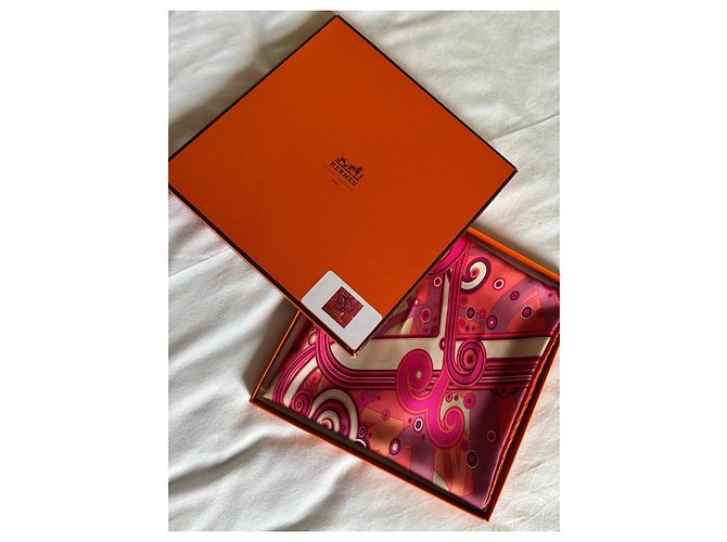 Hermès Cuadrado 90 "H como Historia" Fucsia - vista 8