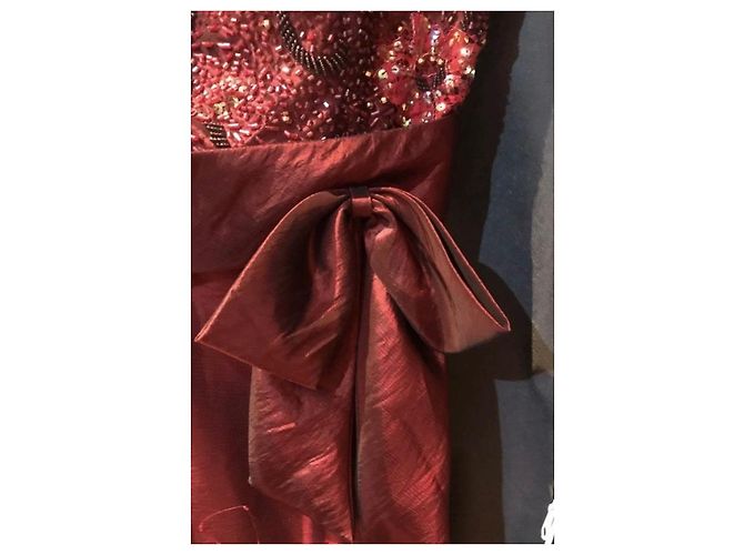 Autre Marque Vestido de festa Manon Collection Bordô com pedrarias e laço Bordeaux - vista 6