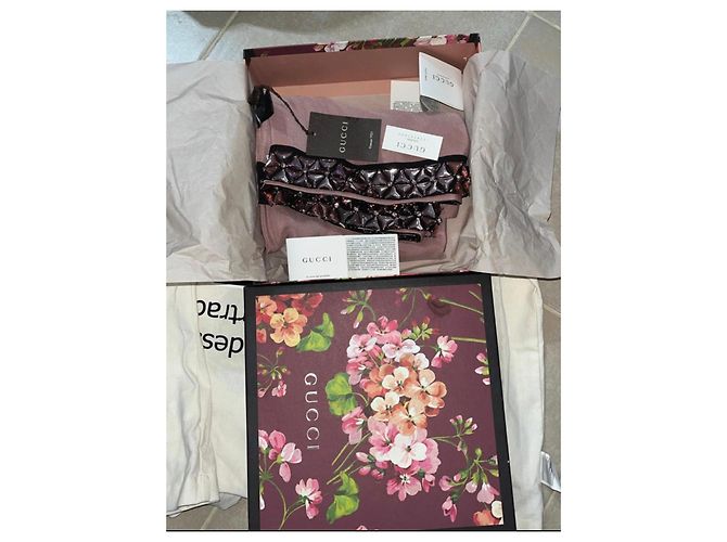 Bufanda Gucci Seda Rosa Cristales - vista 2